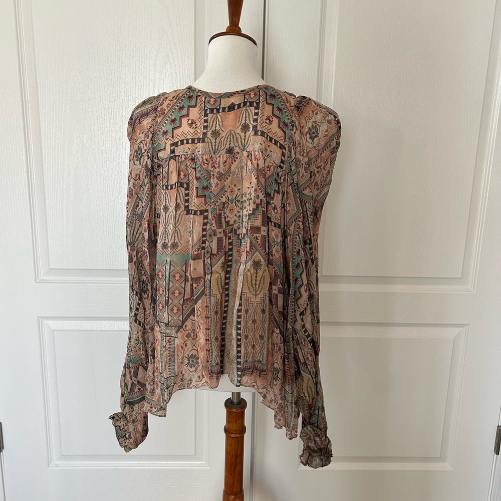 Chufy Asymmetrical Tie Front Blouse Memories of Arizona - Picture 3 of 5